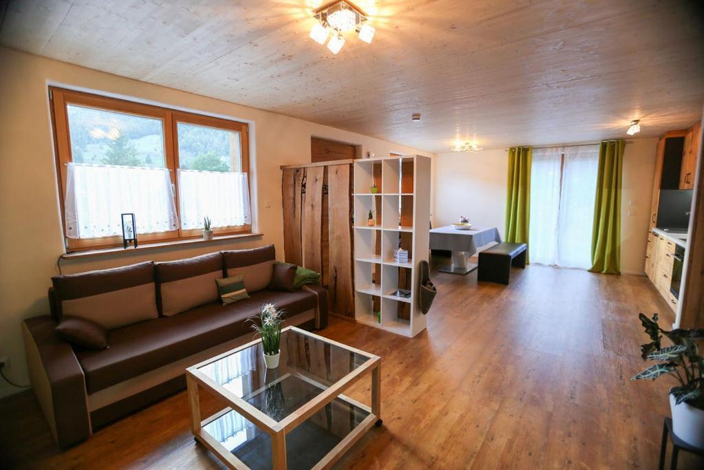 Daheim Im Geissetal Apartment ซังคท์บลาเซียน ภายนอก รูปภาพ